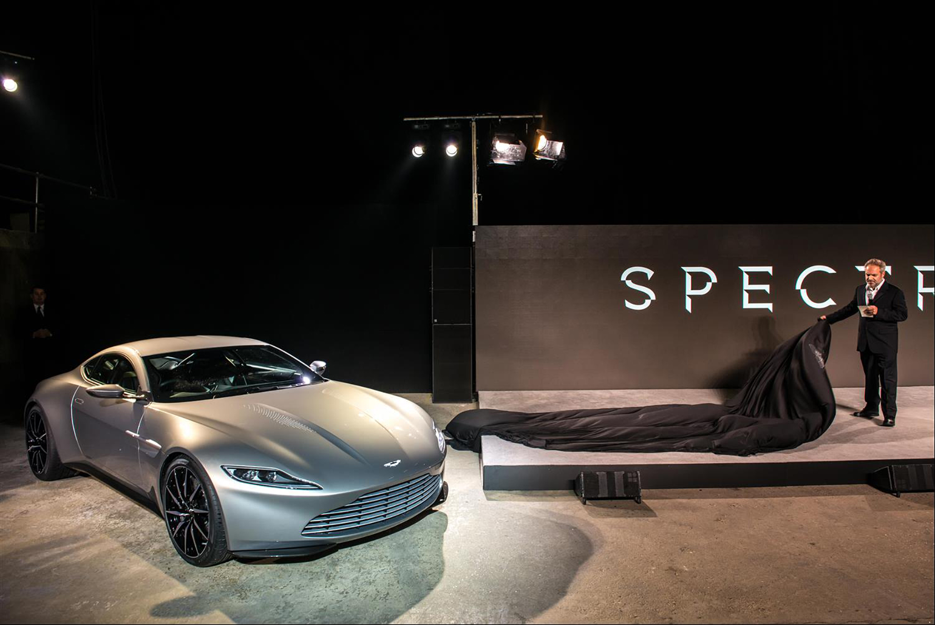 Aston Martin DB10 - Spectre - Announcement 2014