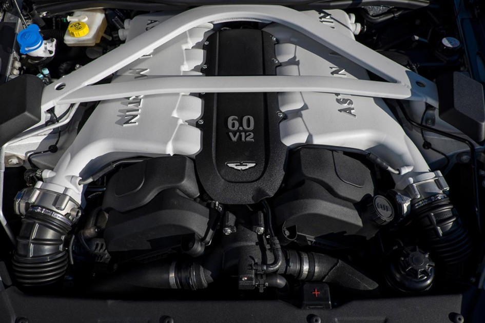 Aston Martin - moteur V12
