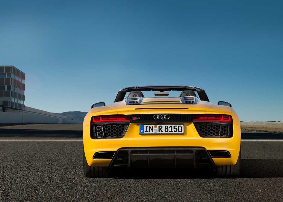 Audi R8 Spyder V10 - 2016 - rear / arrière