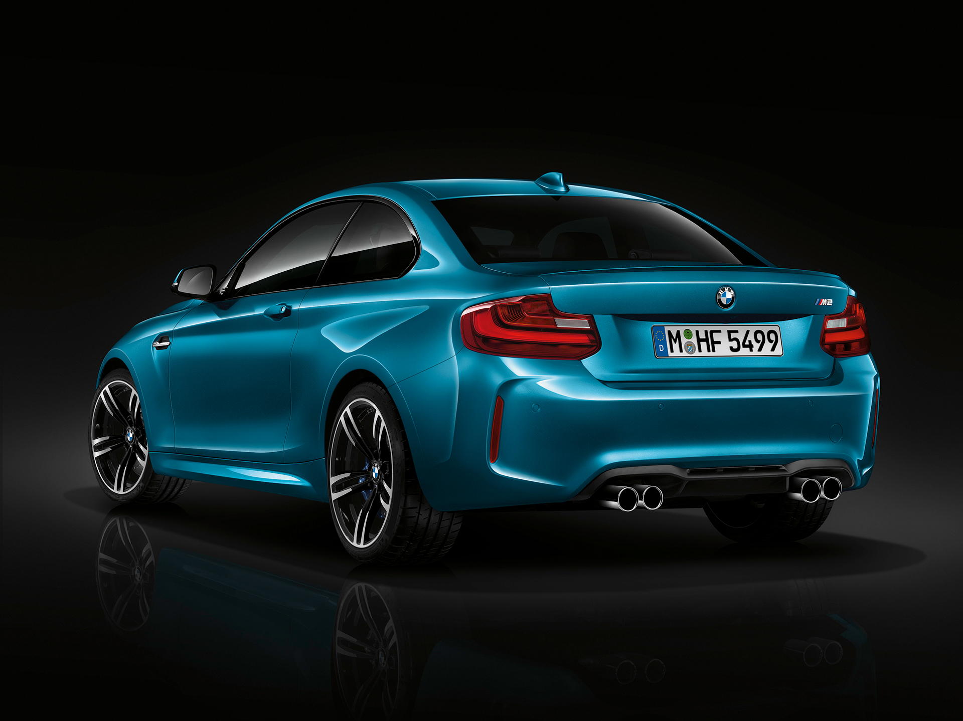 BMW M2 - 2016 - profil arrière / rear side-face