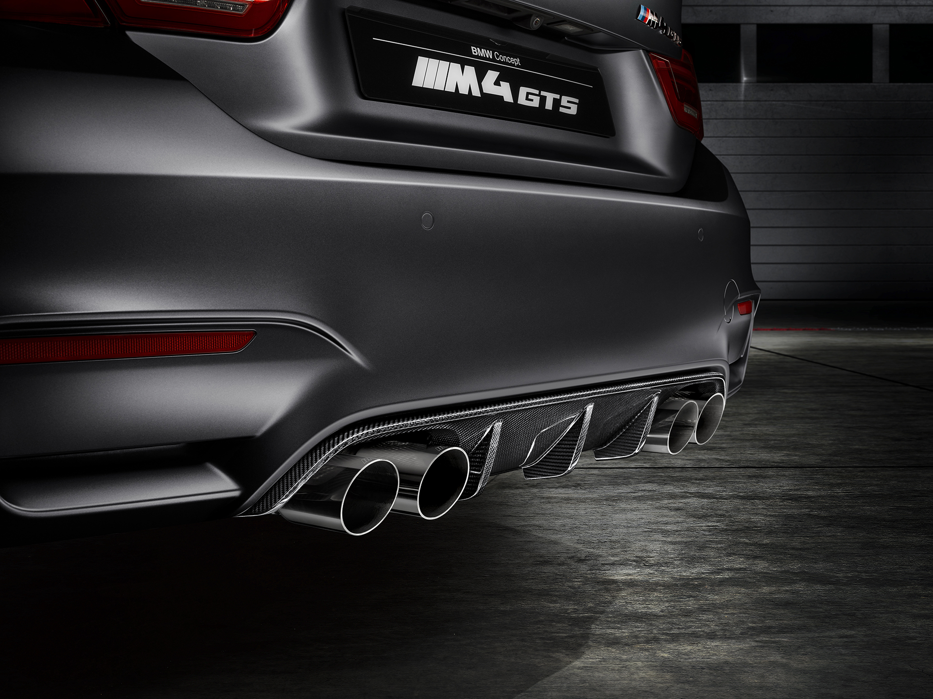 BMW M4 GTS - pot d’échappement / exhaust pipe