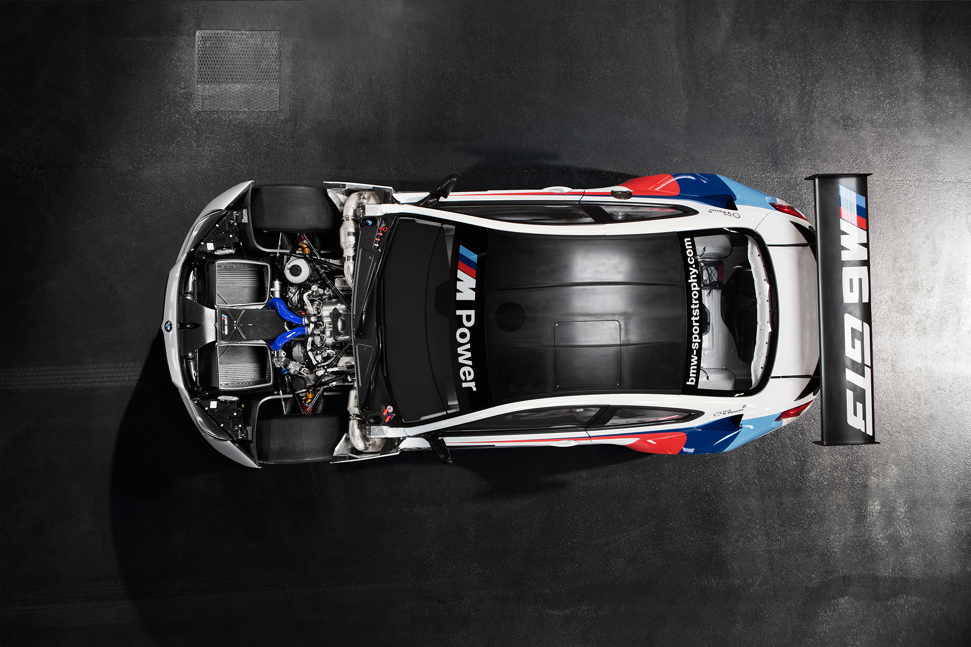 BMW M6 GT3 - 2016 - top / toit - engine / moteur