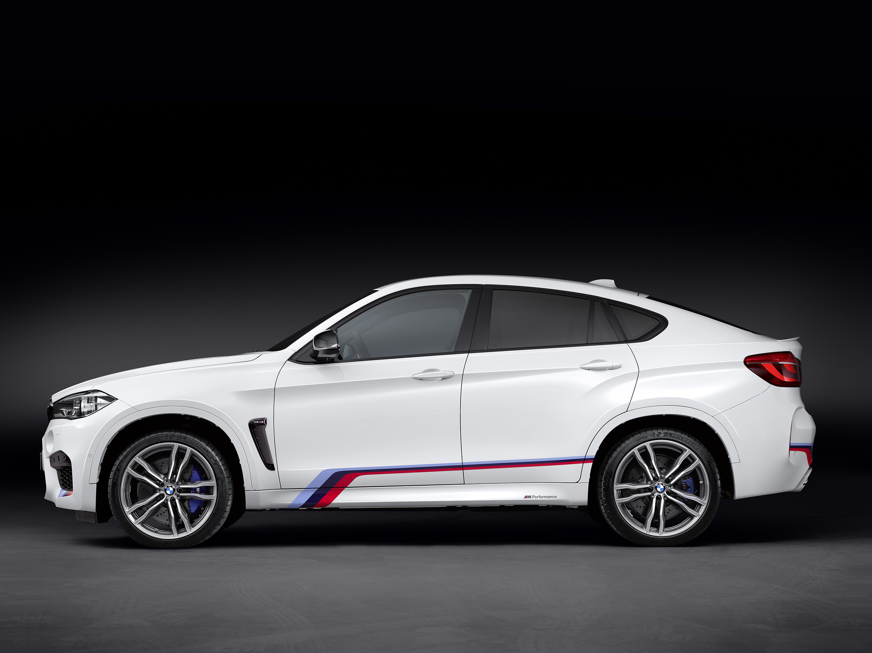 BMW X6 M - profil