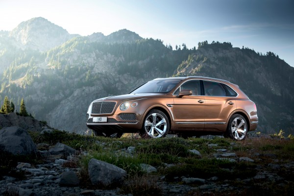 Bentley Bentayga - side-face / profil