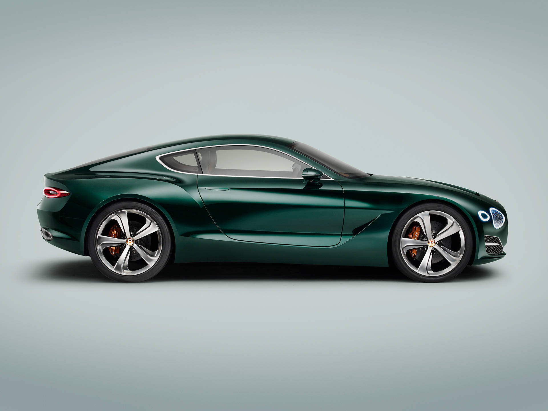 Bentley EXP 10 Speed 6 - profil
