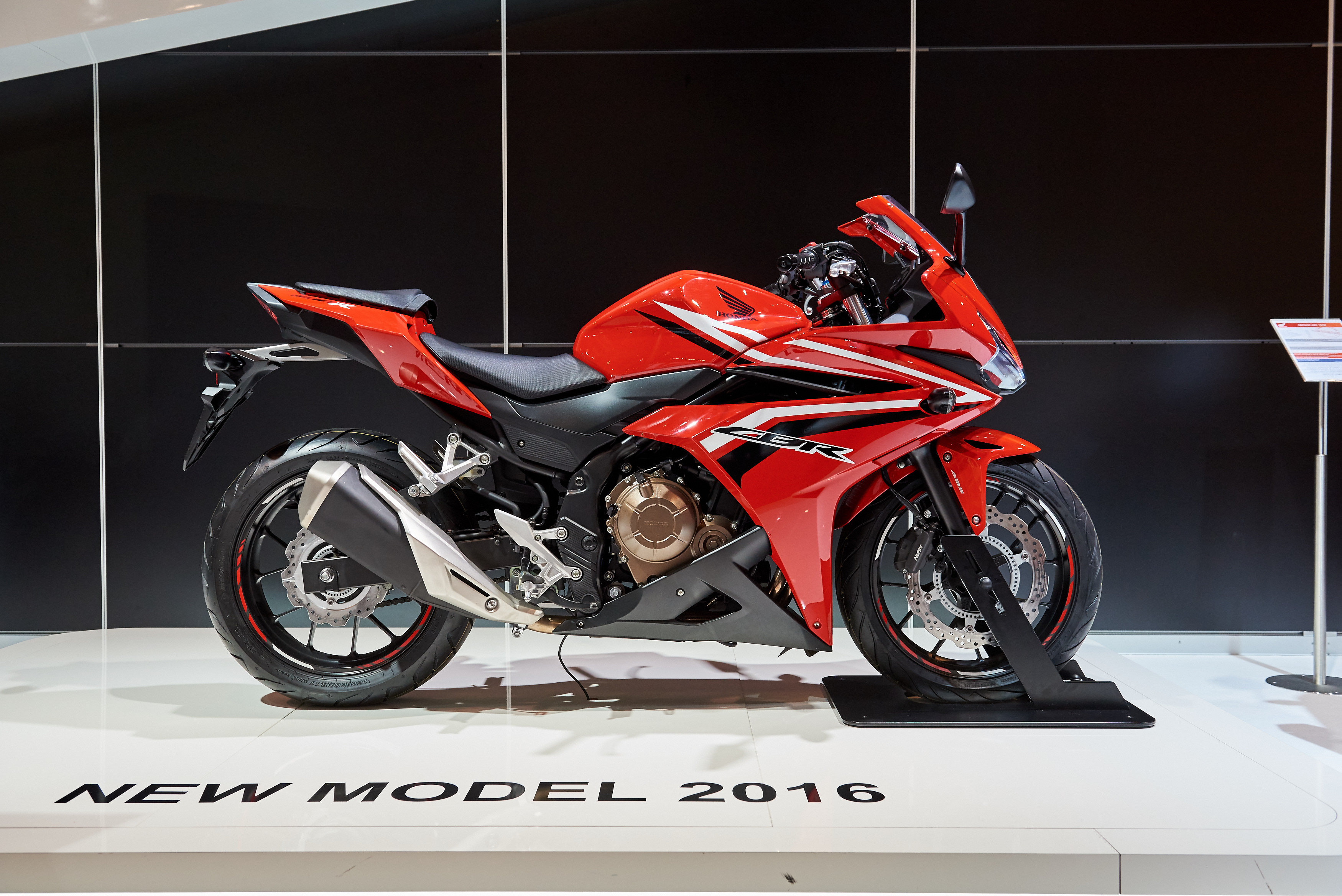 CBR - European Motorshow Brussels 2016