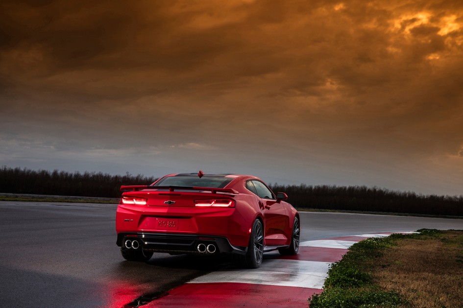 Chevrolet Camaro ZL1 - 2017 - rear / arrière