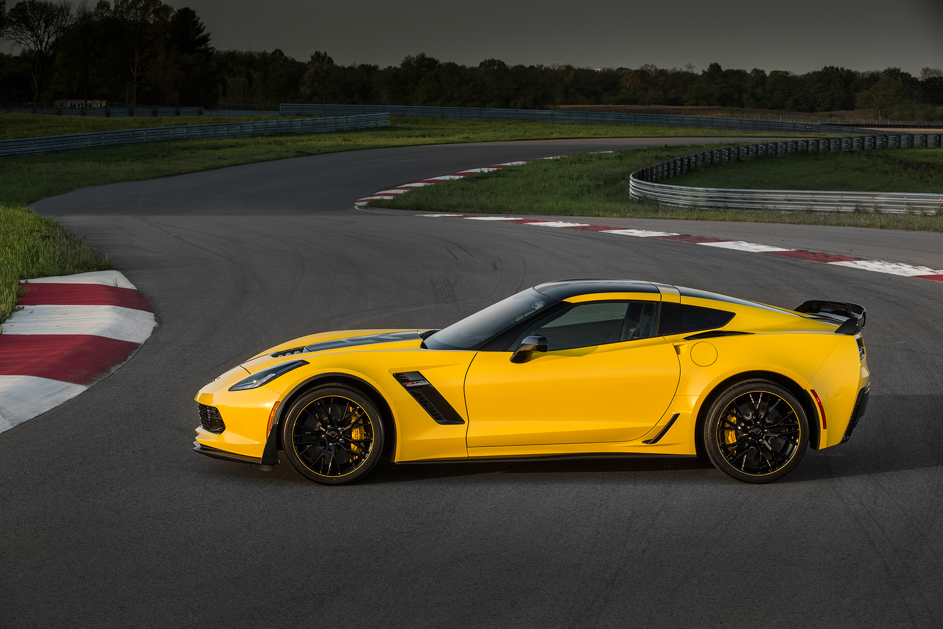 Chevrolet Corvette Z06 2016 C7.R Edition - profil / side-face - General Motors