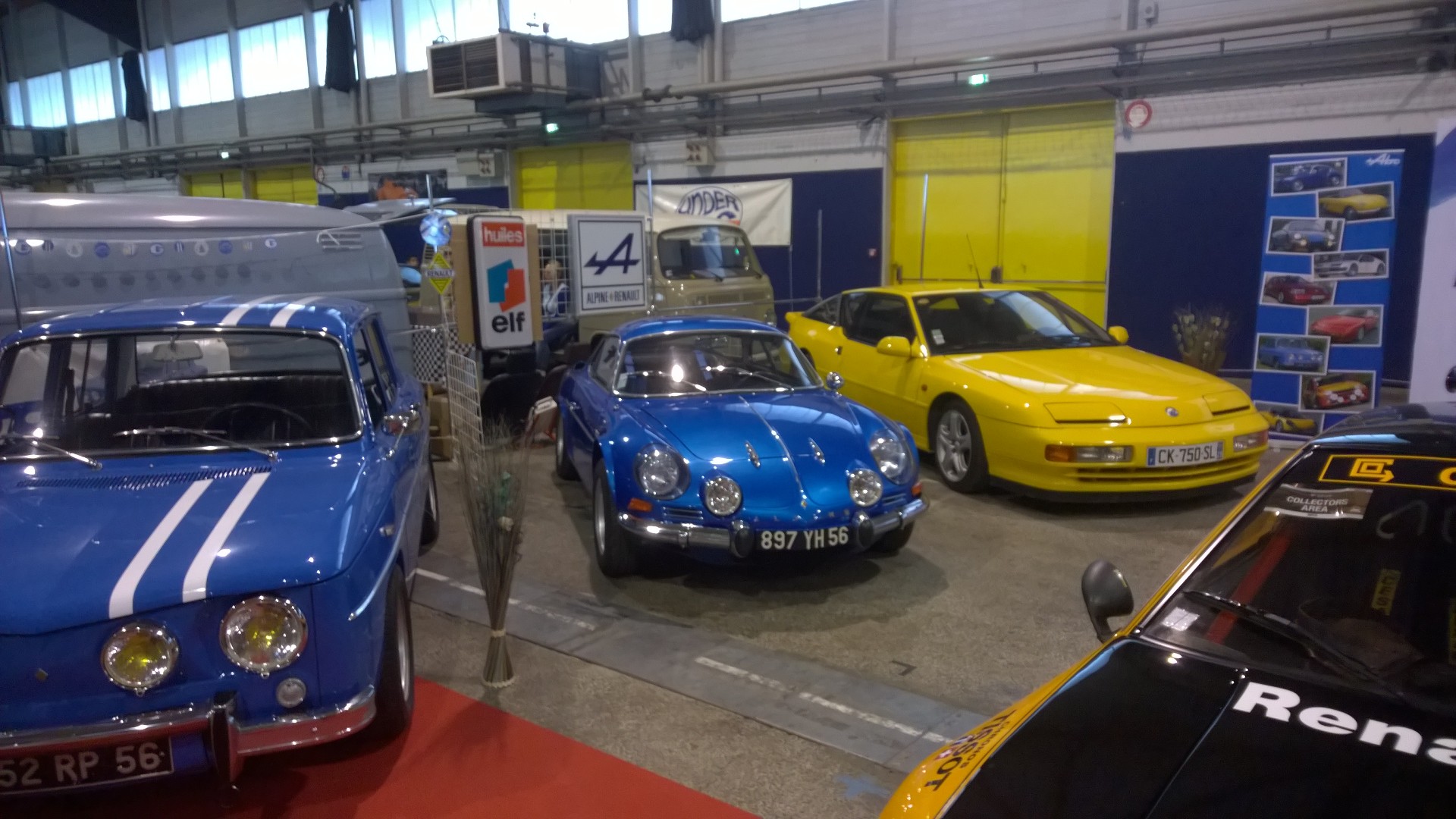 DM - photo - R8 Gordini - Alpine A110 - Ouest Motors Festival 2015