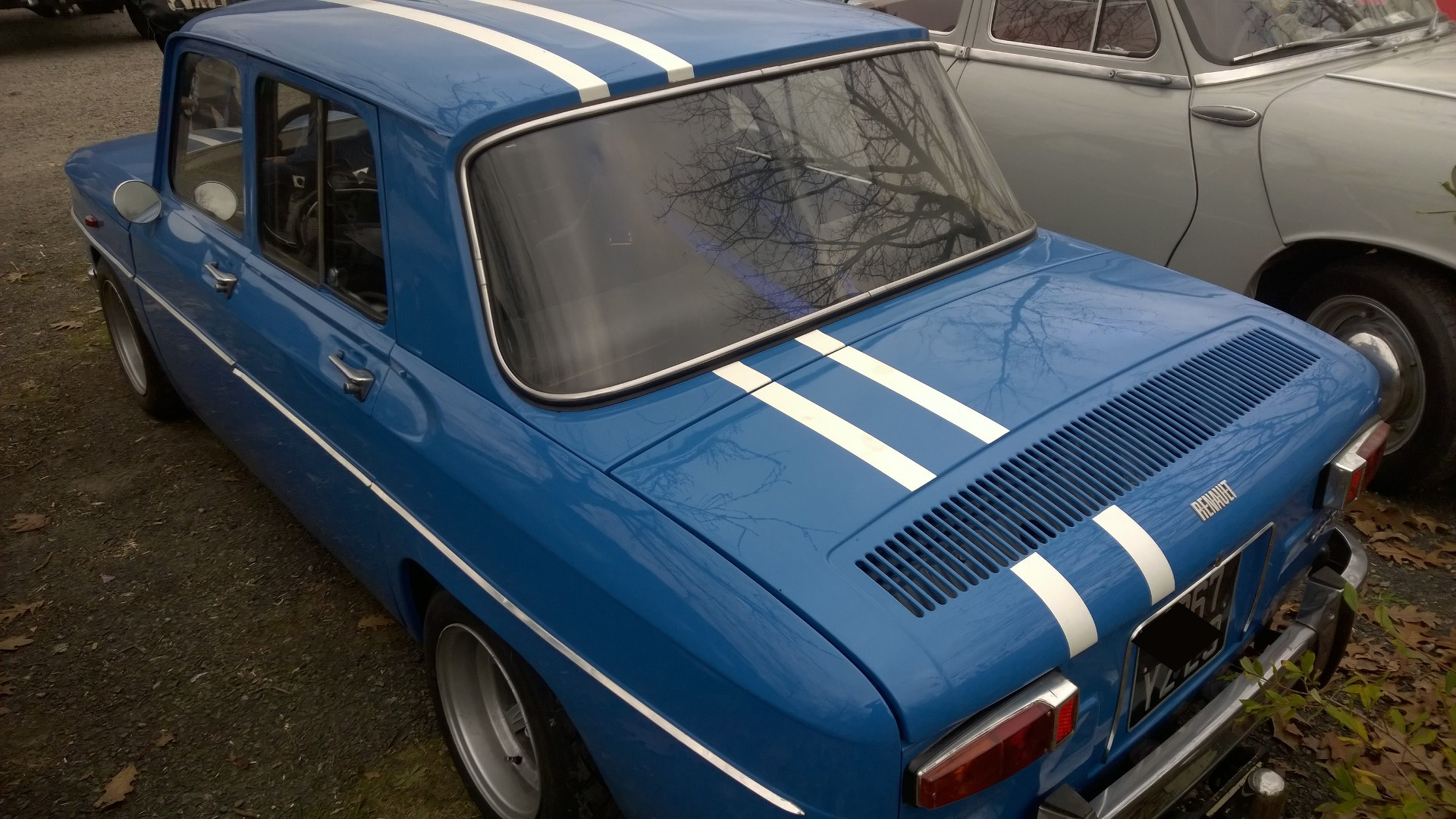 DM - photo - R8 Gordini - arriere / rear - Ouest Motors Festival 2015 Lorient