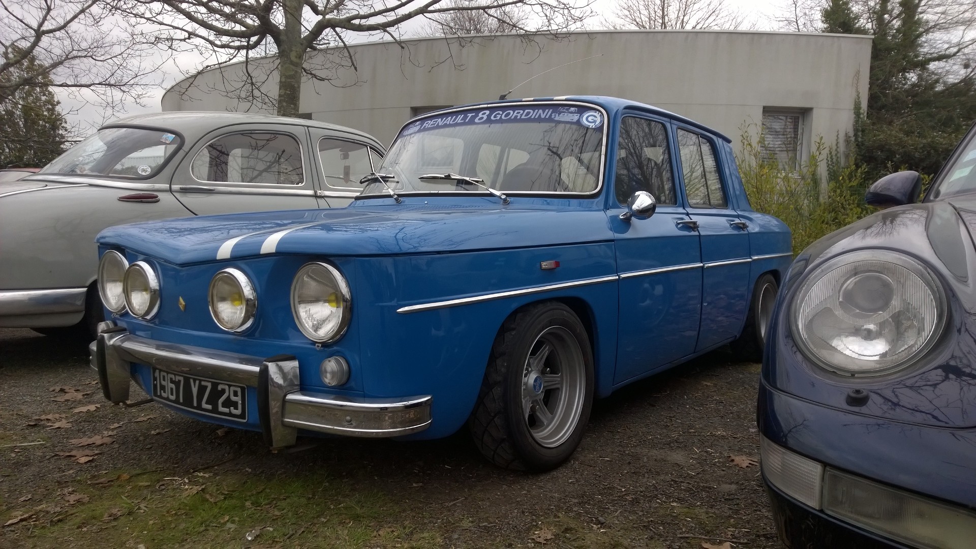 DM - photo - R8 Gordini - avant / front - Ouest Motors Festival 2015 Lorient