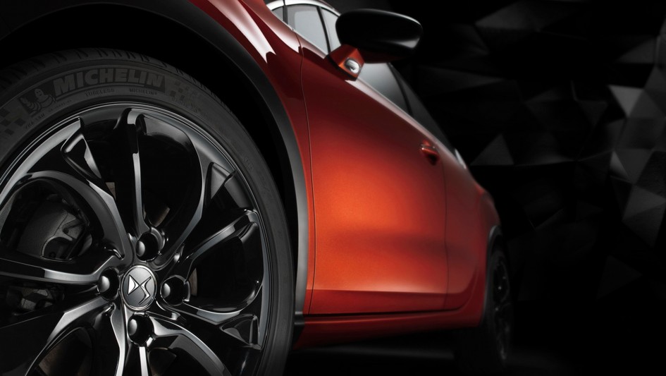Crossback DS 4 - DS Automobiles - 2015 - roue avant / front wheel