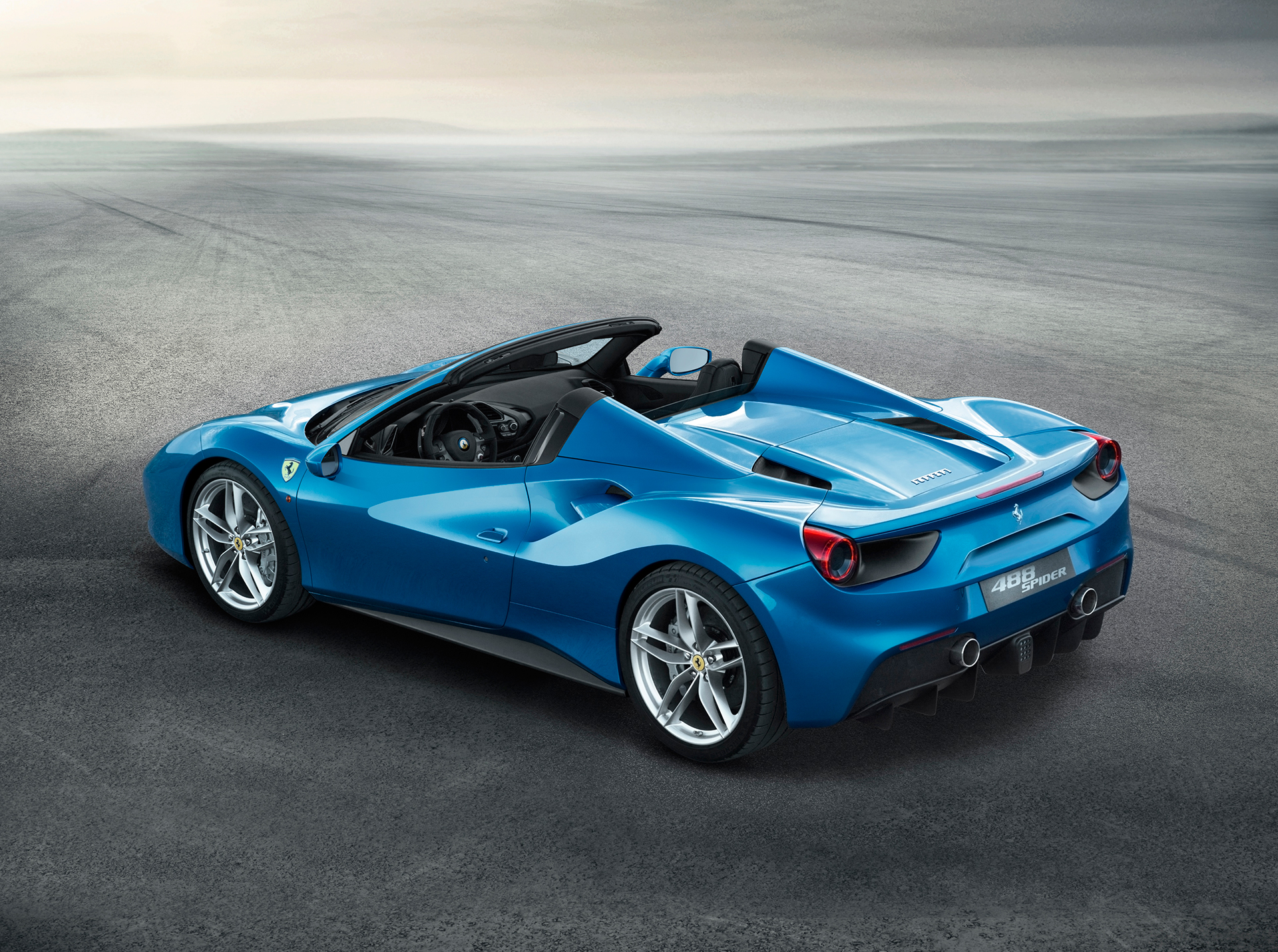 Ferrari 488 Spider - rear side-face / profil arrière