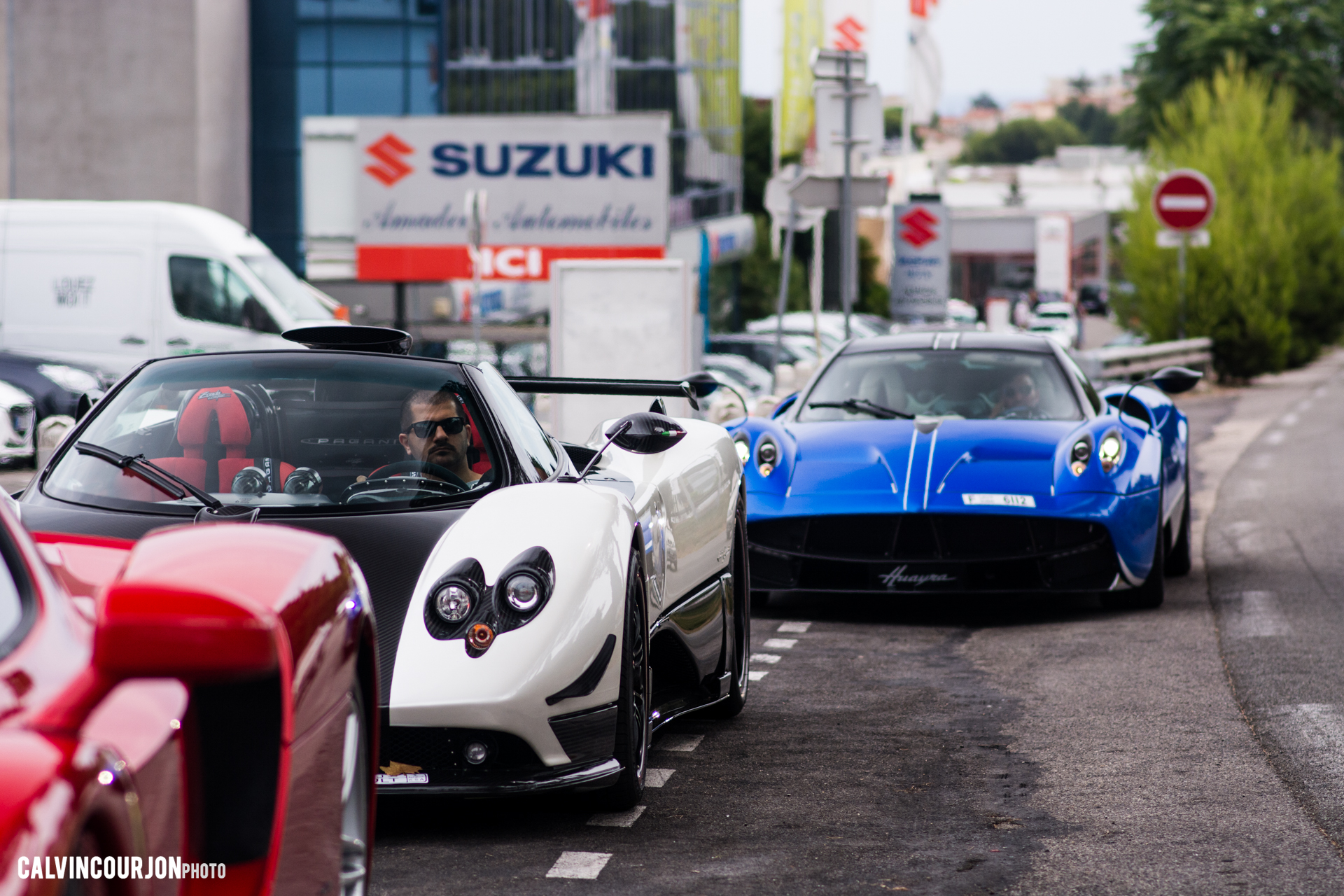 Pagani et Ferrari hypercars - en ville - Cote dAzur - 2015 - Calvin Courjon