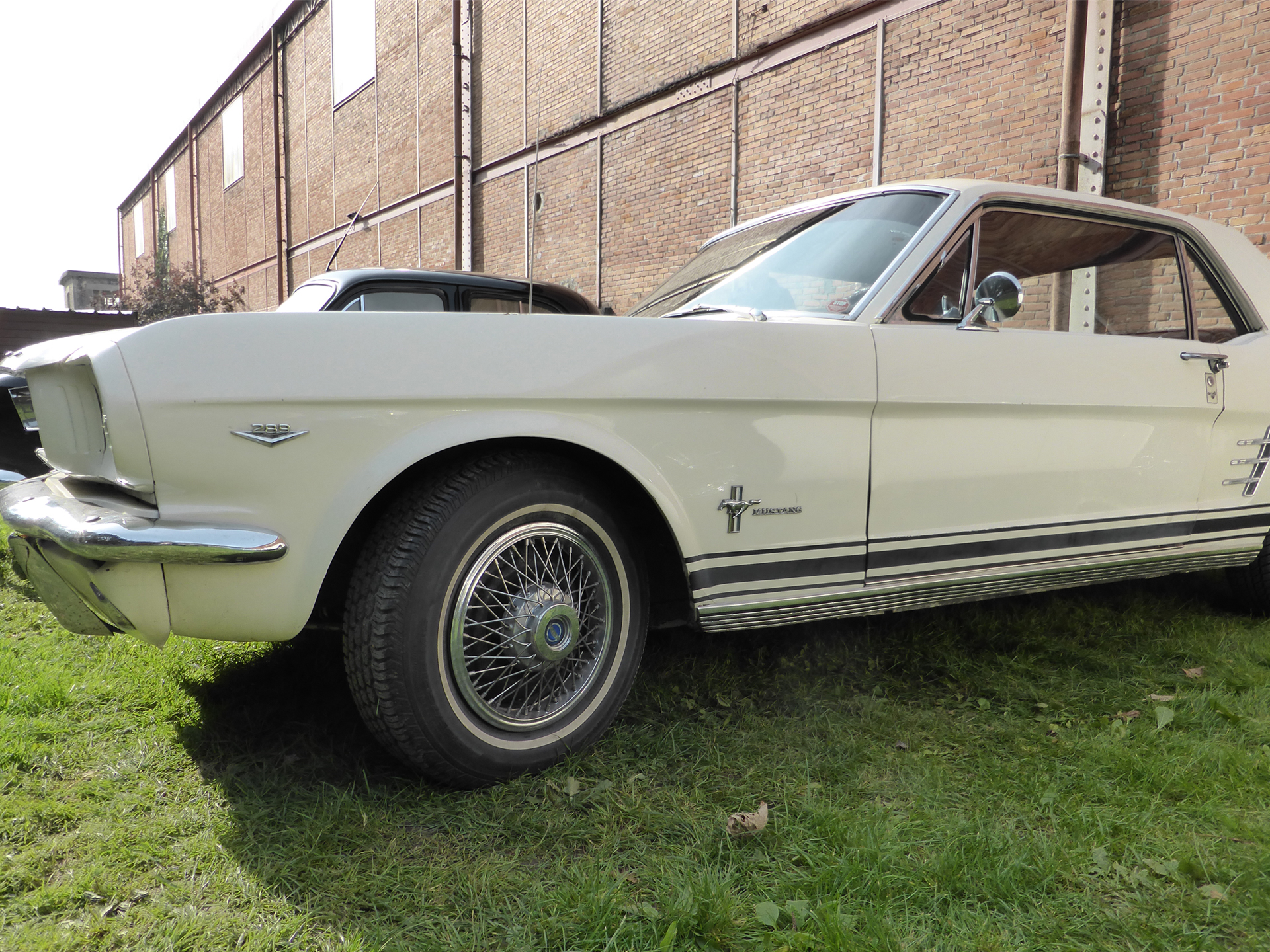 Mustang 1960s Coupe - Lorient 2015 - photo ELJ - DESIGNMOTEUR