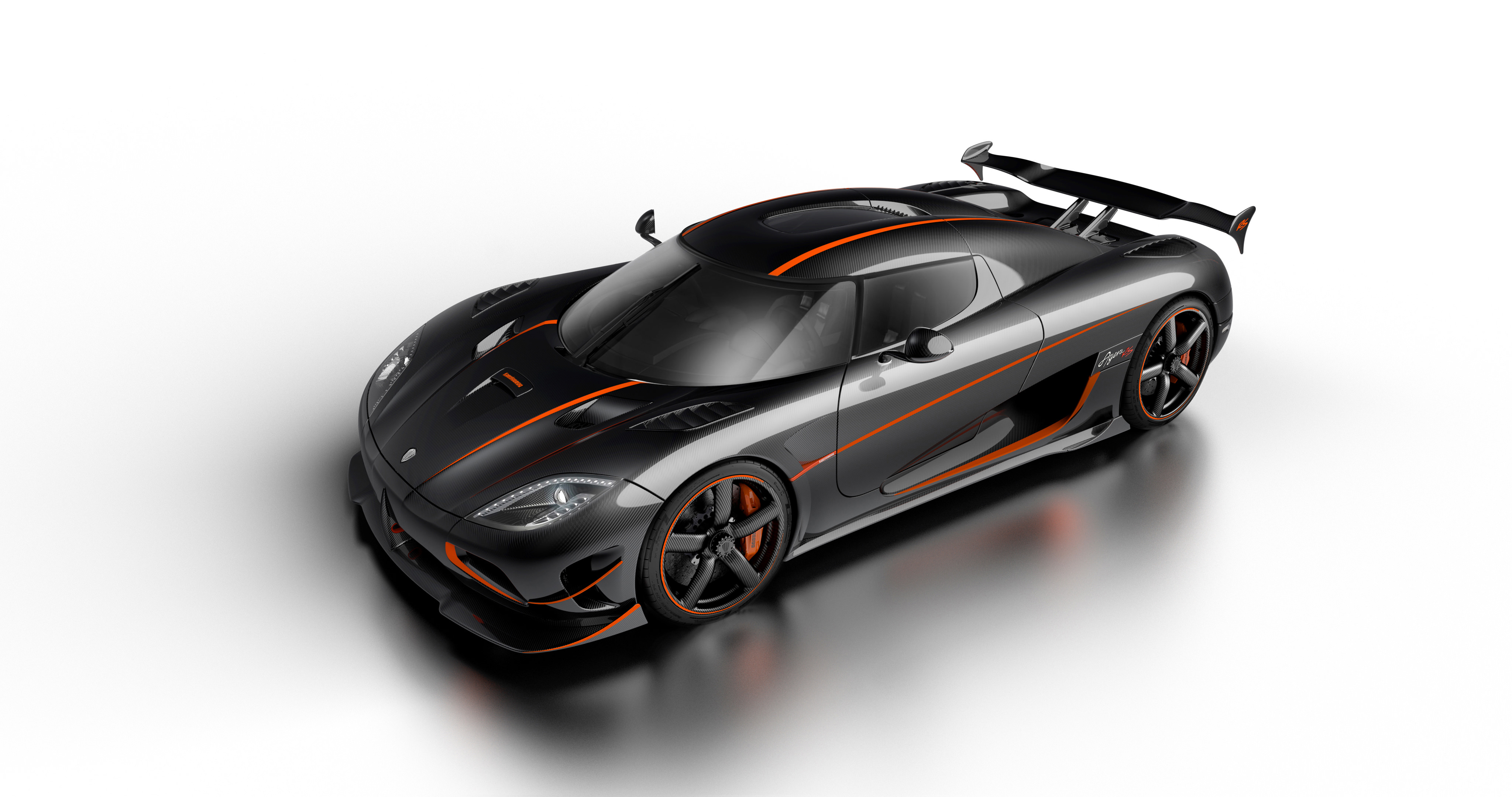 Koenigsegg Agera RS - profil avant 