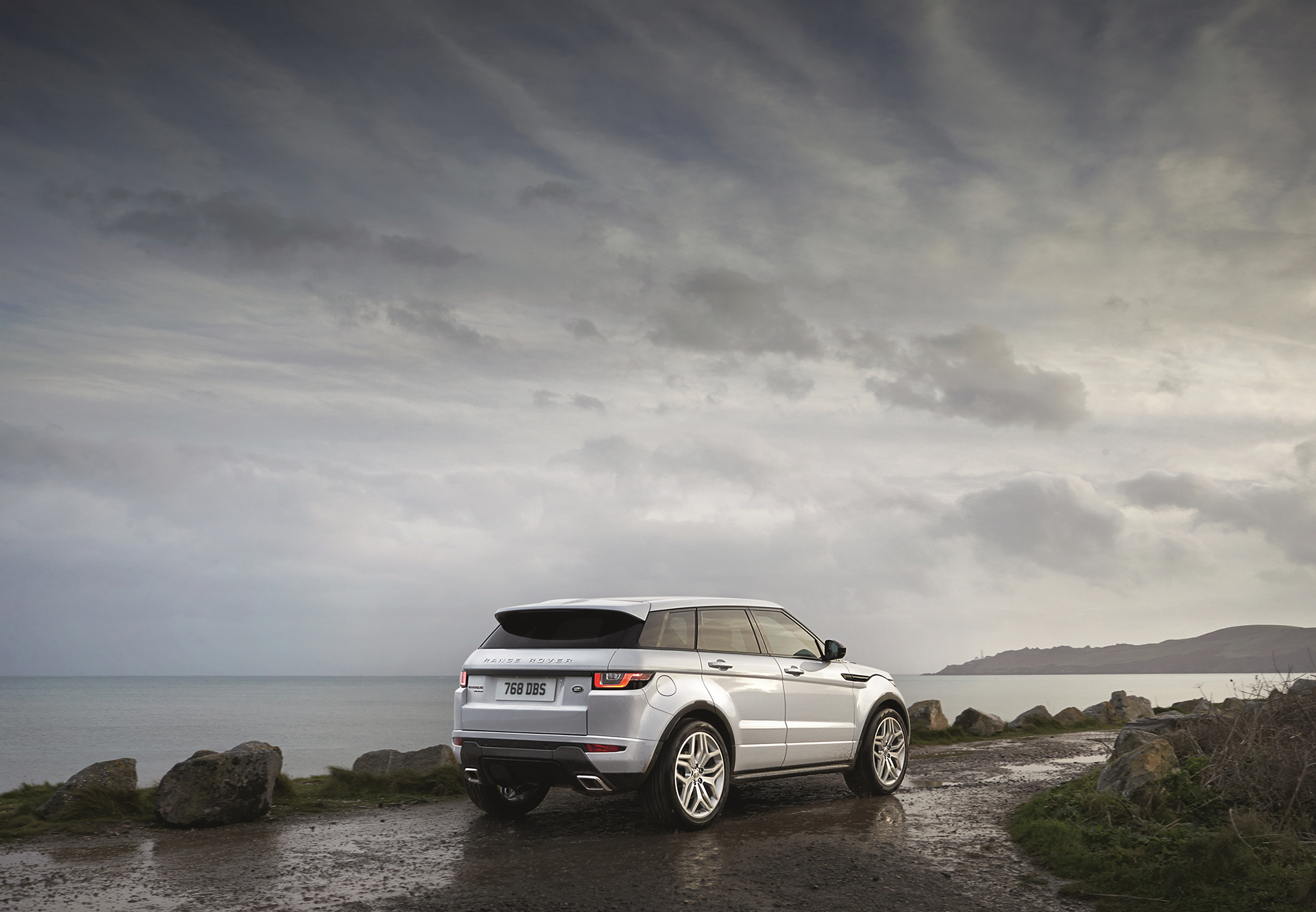 Land Rover Range Rover Evoque - 2016 - profil arrière / rear side-face