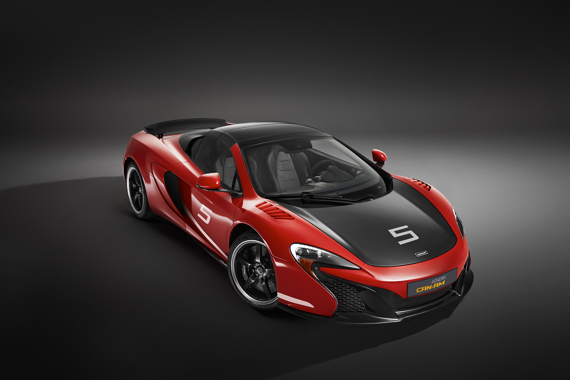 McLaren 650S MSO 50 years Can-Am - front / avant - close top / toit fermé