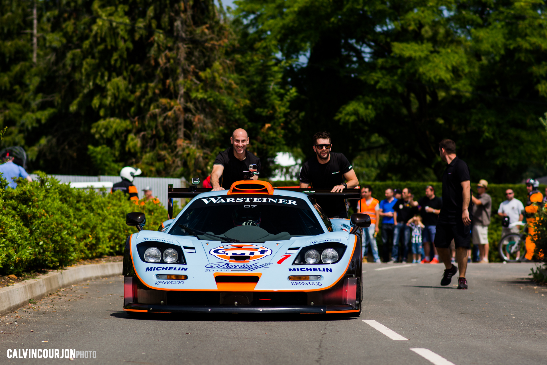 McLaren F1 GTR (1995) - Gulf livery - McLaren95 - Le Mans - 2015 - photo Calvin Courjon