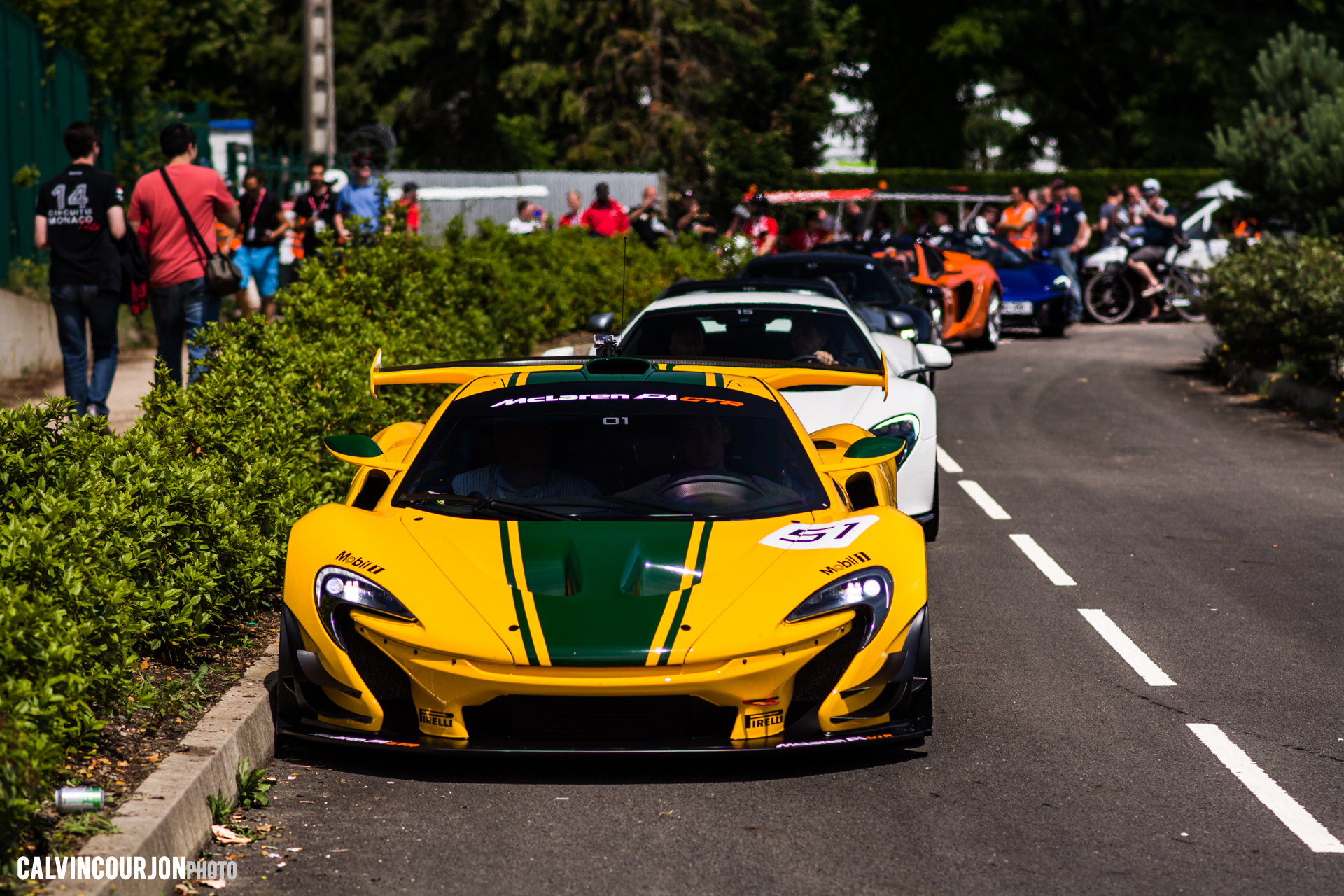 McLaren P1 GTR - Harrods livery - McLaren95 parade at Le Mans - 2015 - photo Calvin Courjon