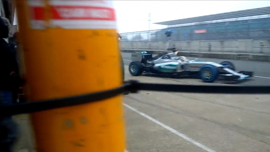 Mercedes AMG F1 W06 Hybrid - Silverstone