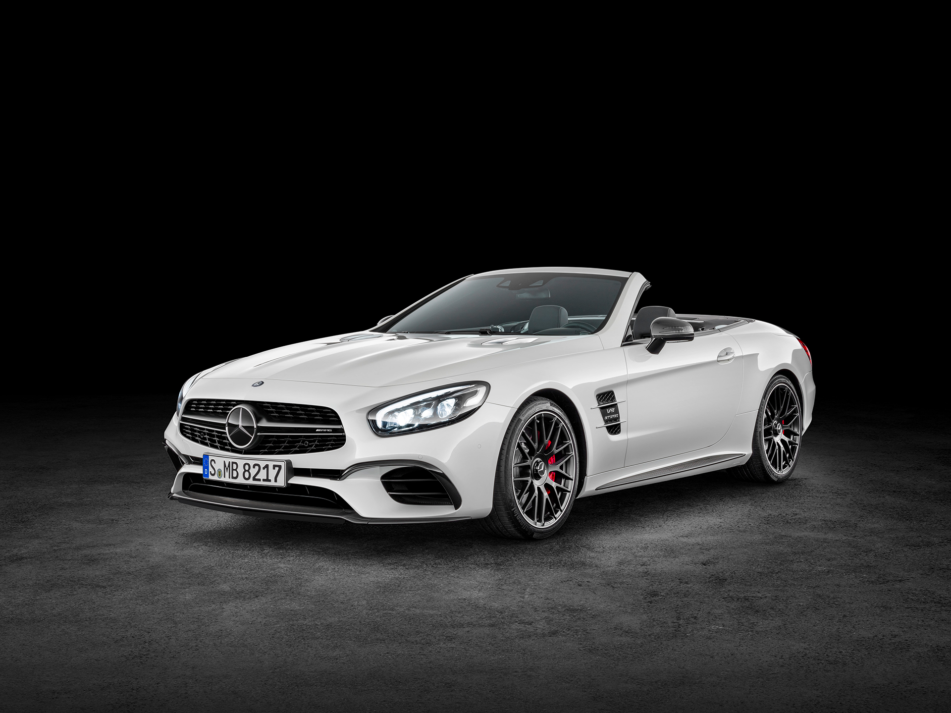 Mercedes-Benz SL AMG - 2016 - profil avant / front side-face