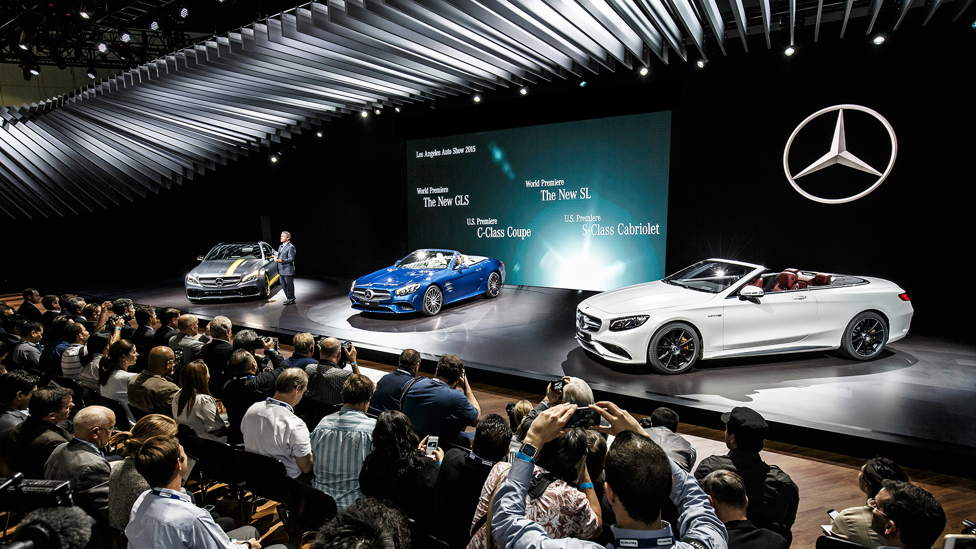 Mercedes-Benz SL - Los Angeles Auto Show 2015