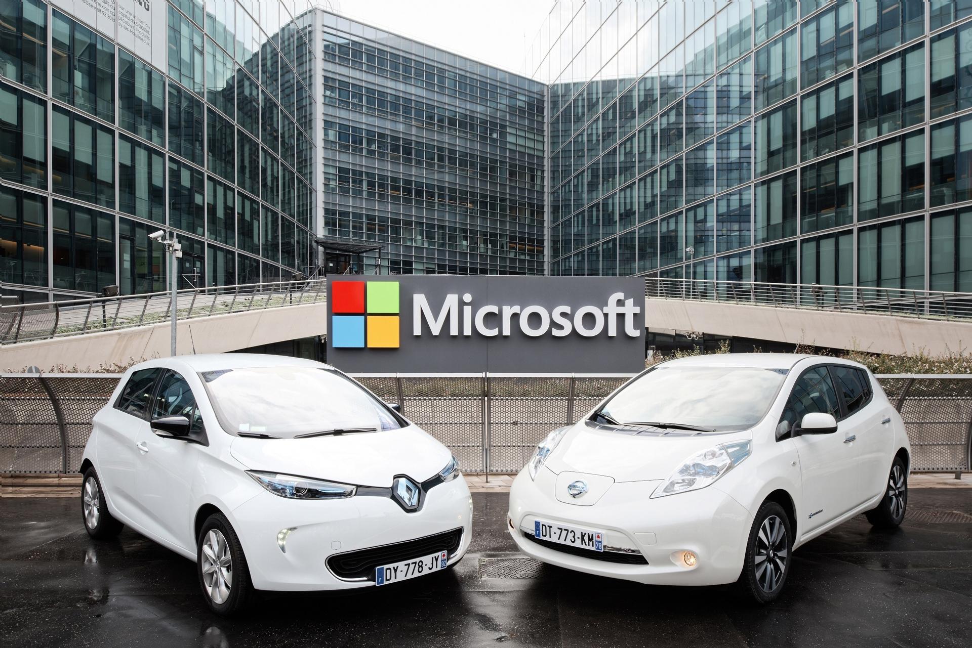 Microsoft - Alliance Renault-Nissan - team up - photo via Renault Group