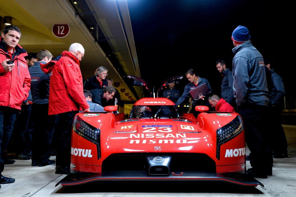 Nissan GT-R LM NISMO - face avant - Team NISMO