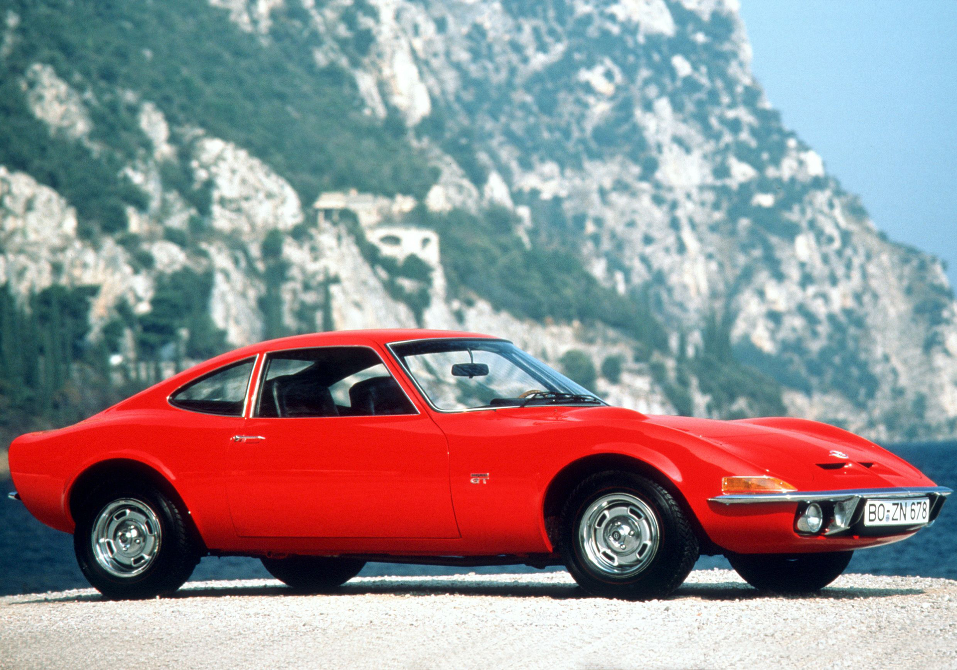 Opel GT - 1968 - avant / front - Image - GM Company.