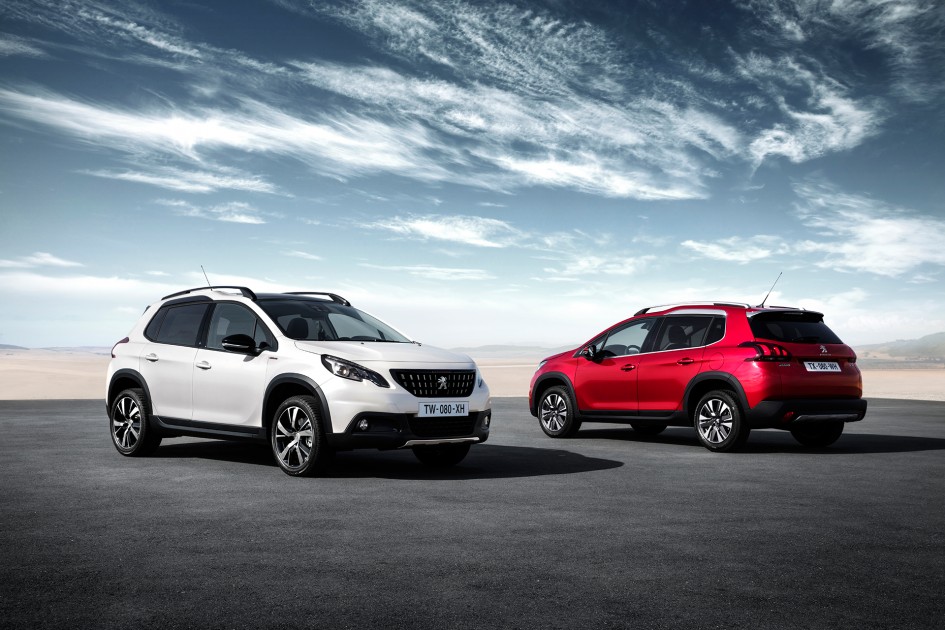 Peugeot 2008 - 2016 - avant / front - arrière / rear