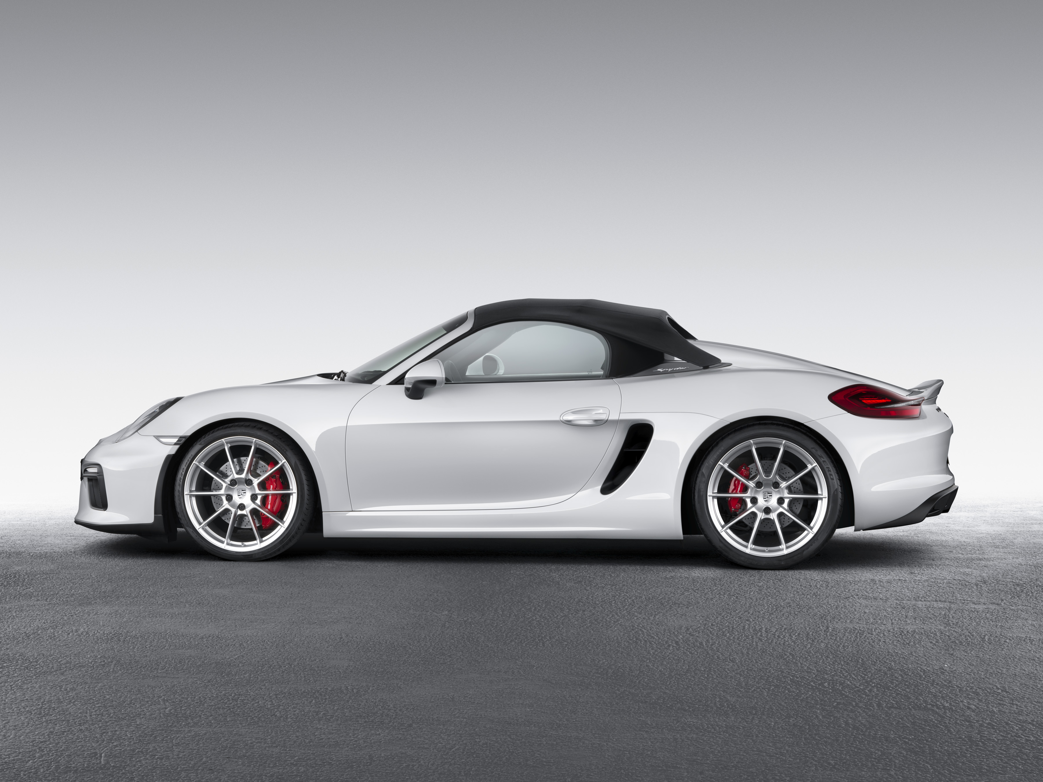 Porsche 2016 Boxster Spyder - profil / side face - close