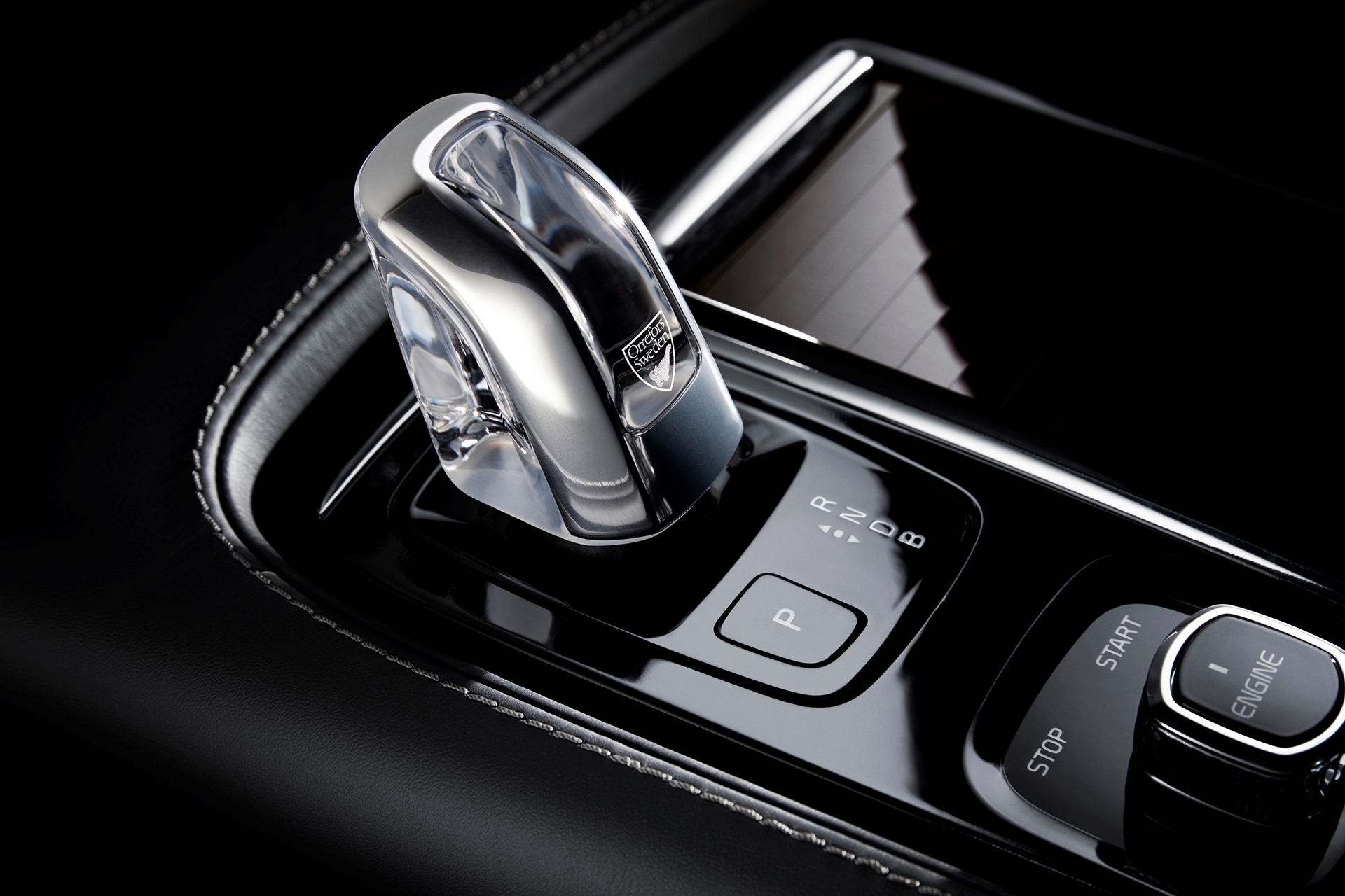 Volvo S90 - 2016 - T8 - Orrefors Gearshift / levier de vitesse sculpté en cristal