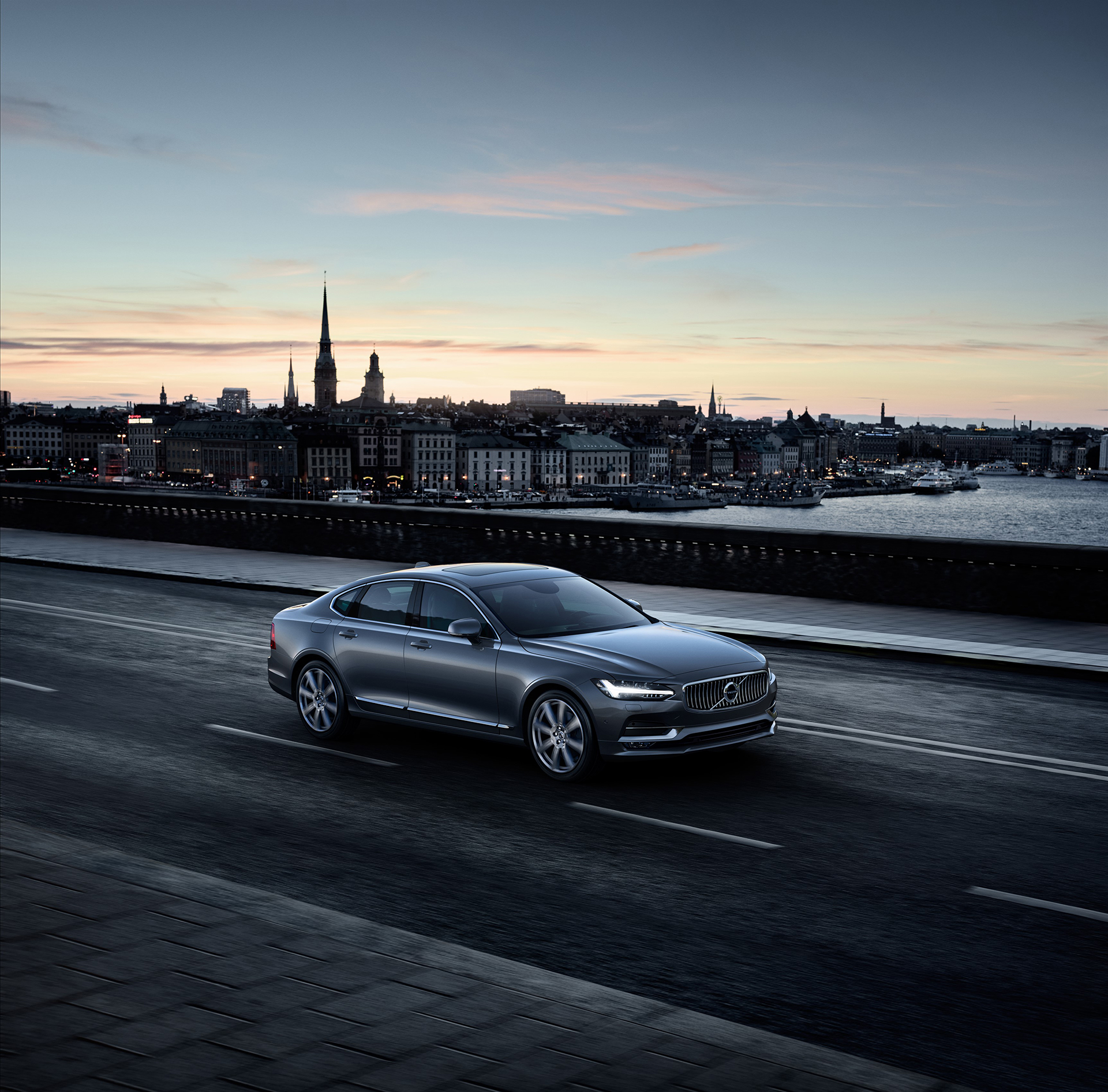 Volvo S90 - 2016 - photo