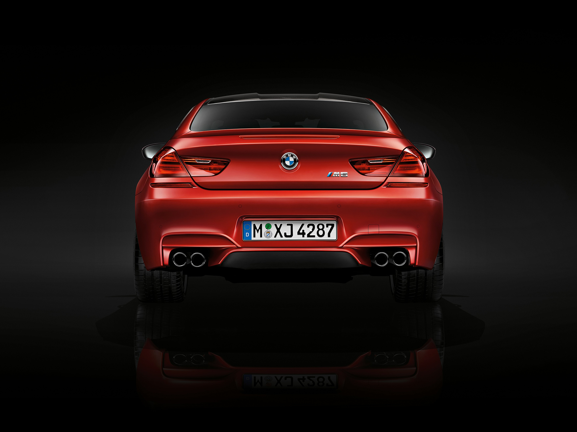 BMW M6 coupé 2015 - rear / arrière