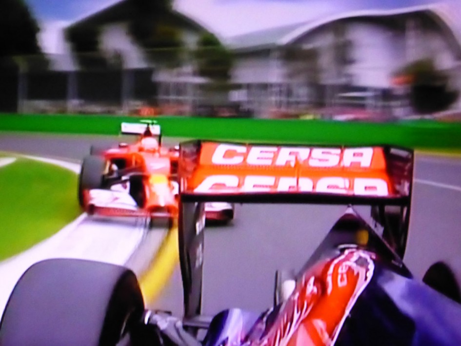 Ferrari vs Toro Rosso - F1 OnBoard