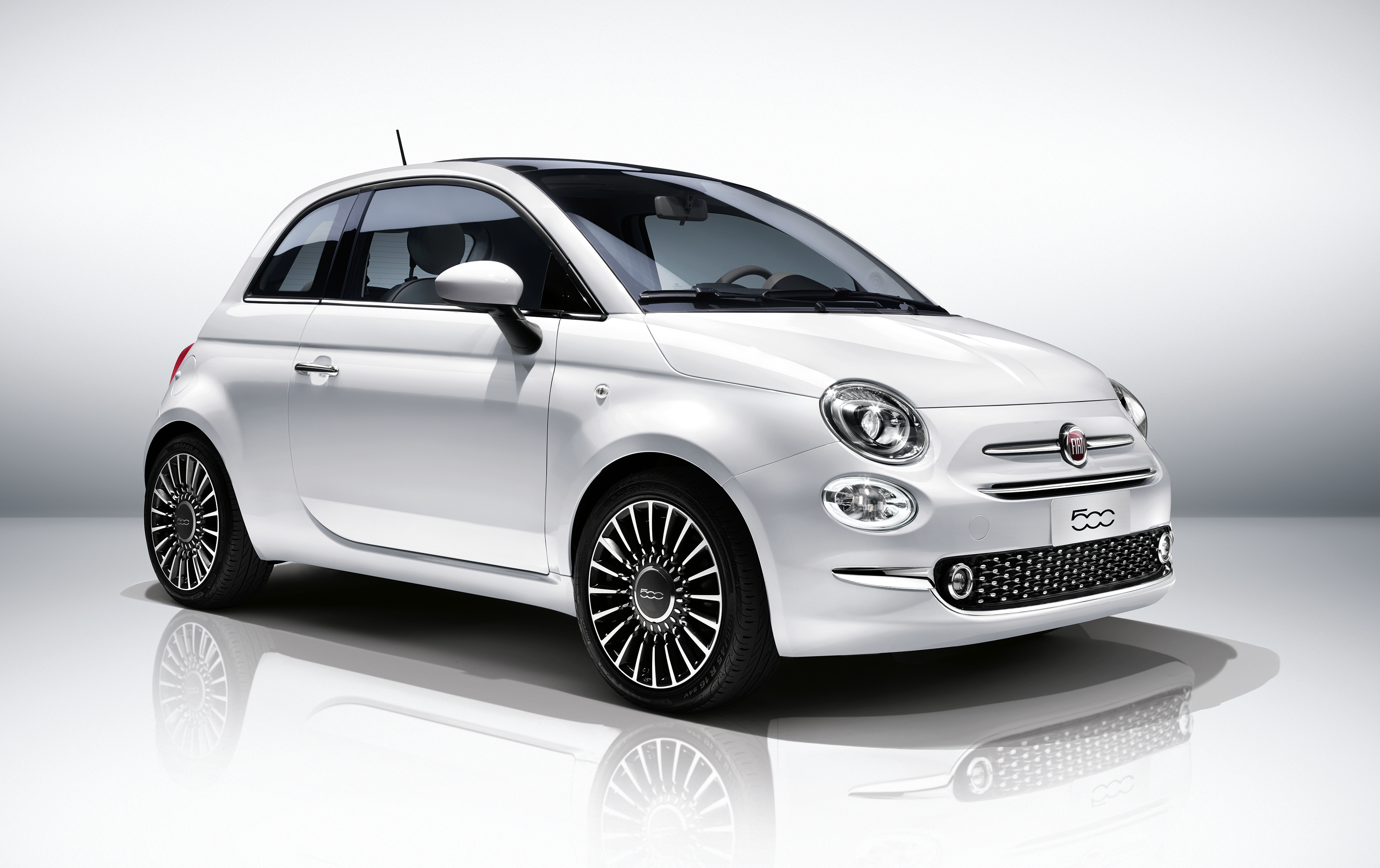 Fiat 500 - Nuova 500 - 2016 - profil avant / front side-face