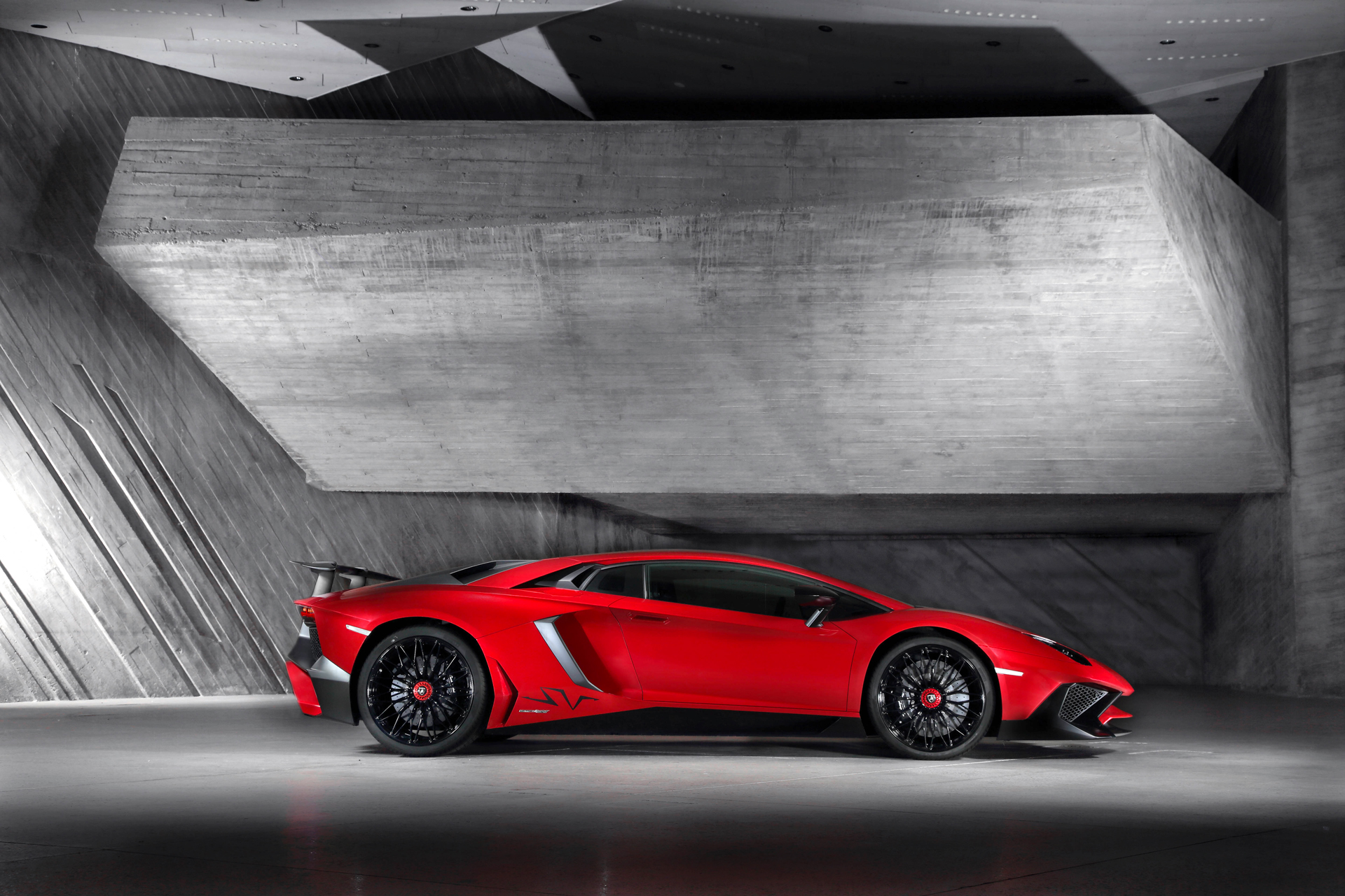 Lamborghini LP750-4 Superveloce - profil