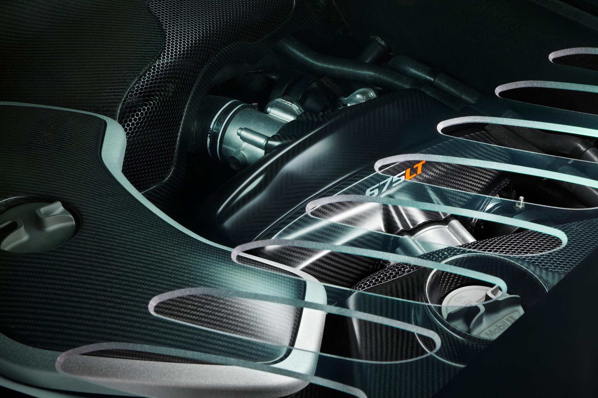 McLaren 675LT - vitre moteur