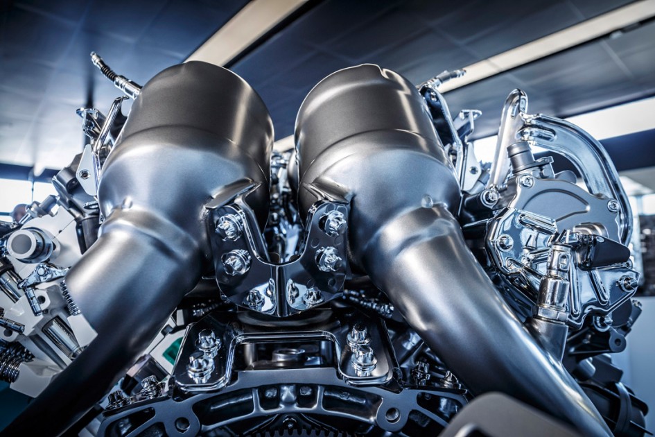 Moteur V8 4.0 litres biturbo - up - Mercedes-Benz AMG