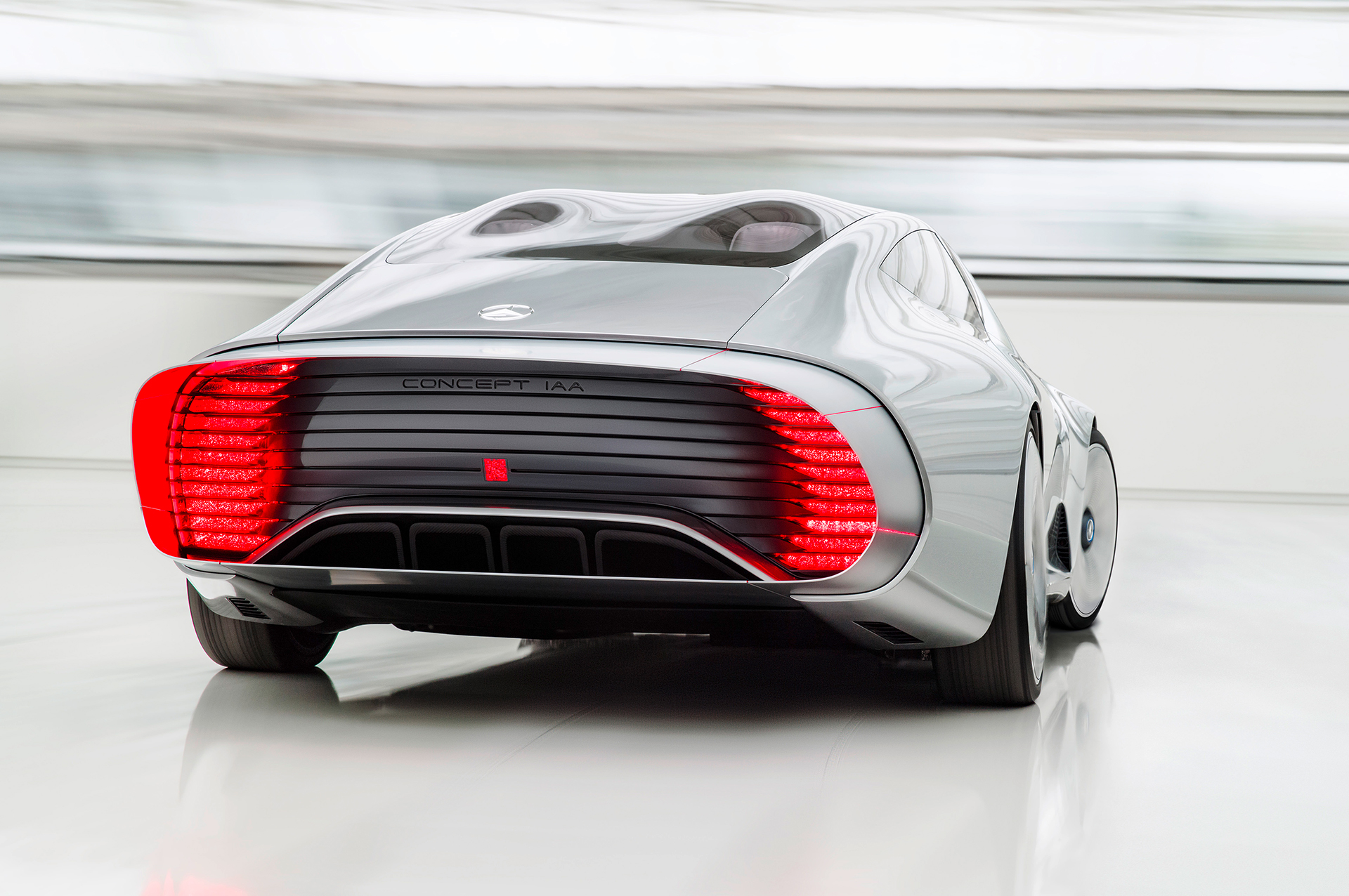 Mercedes-Benz Concept IAA - rear / arrière