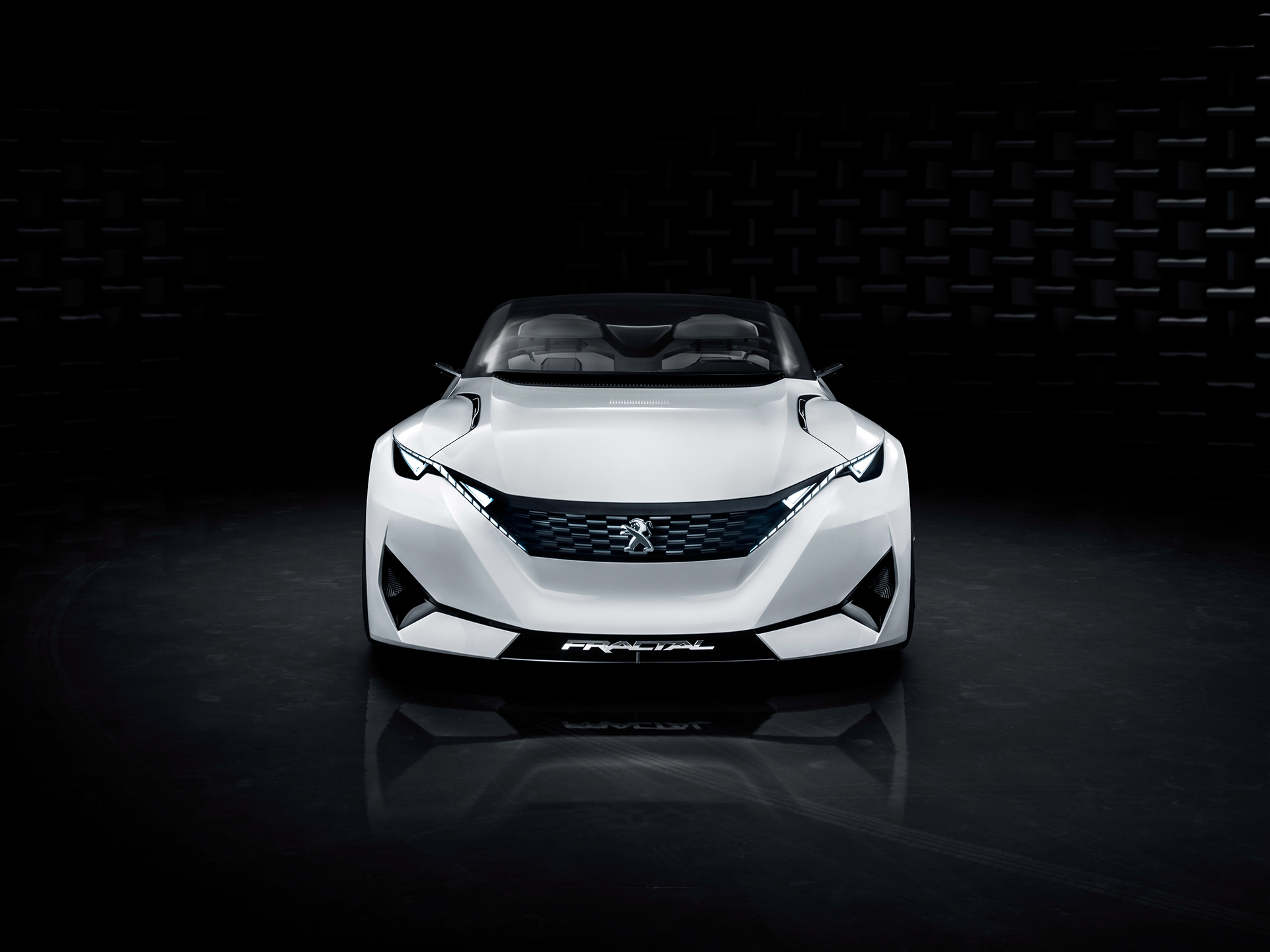 PEUGEOT FRACTAL - front / face avant