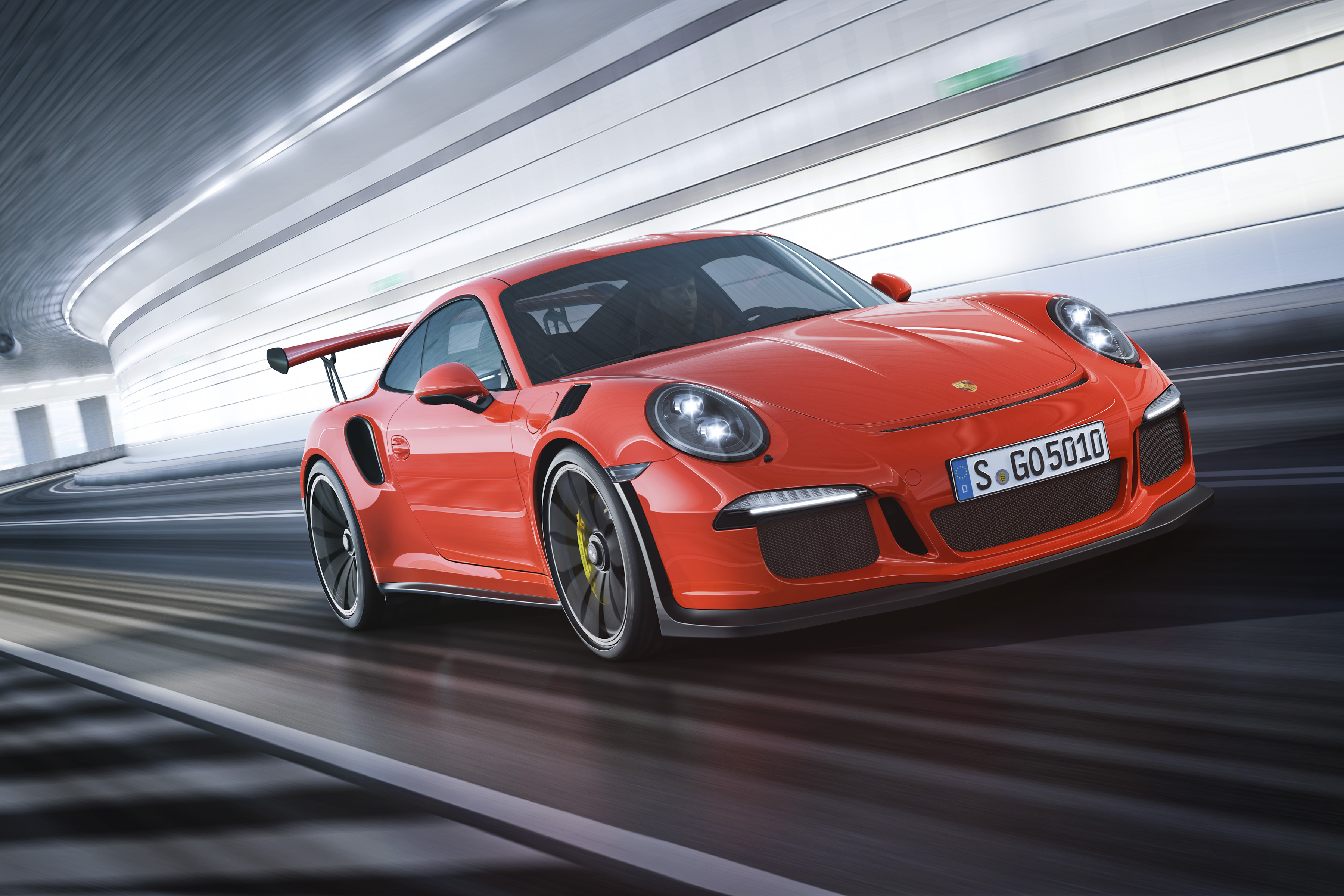 Porsche 911 GT3 RS - profil avant en course