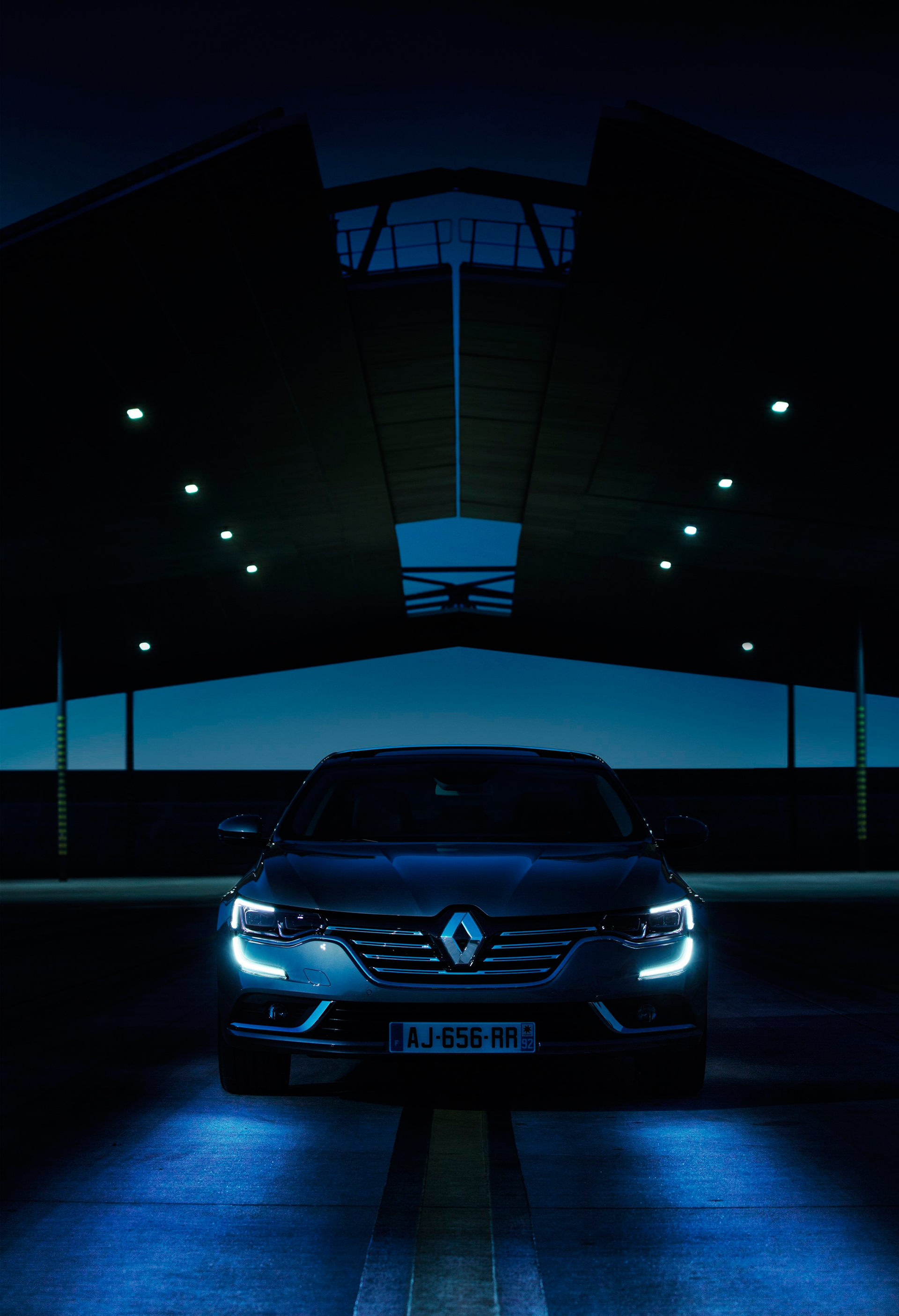 Renault Talisman - 2015 - feux avant / front lights