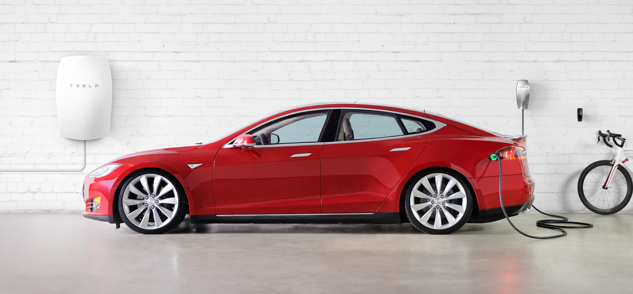 Tesla Motors Model S red  & Tesla Energy Powerwall